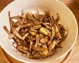 根菜と舞茸の味噌バタ炊き込みご飯作り方1写真