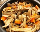 根菜と舞茸の味噌バタ炊き込みご飯作り方6写真