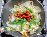 イワシ水煮缶と干し桜エビ入り野菜炒め作り方5写真