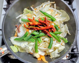 イワシ水煮缶と干し桜エビ入り野菜炒め作り方5写真