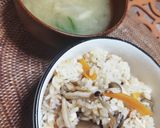 誰でも簡単 秋のきのこ炊き込みご飯作り方1写真