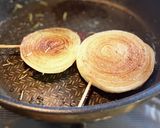 玉ねぎのローズマリー焼き作り方3写真