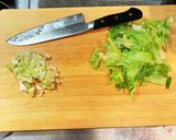 居酒屋仕込みのレタスチャーハン作り方1写真