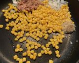 簡単　ツナコーンチャーハン　余りご飯で作り方1写真