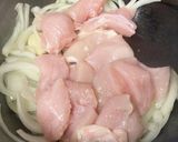 鶏ムネ肉と舞茸とさつまいもの豆乳シチュー作り方4写真