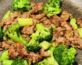 牛肉とブロッコリーのオイスターソース炒め作り方4写真
