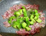 簡単！アボカドとベーコンのポン酢パスタ作り方3写真