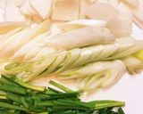 ねぎニラ大根と豚こまの中華あんかけ作り方1写真