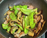 茄子と万願寺唐辛子の焼きうどん作り方3写真