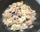 鶏皮とキャベツの炒め物作り方2写真