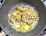 牡蠣のバター焼き☆ワンランクアップ作り方5写真