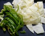 簡単!ハンバーグとキャベツのオイスタ炒め作り方1写真
