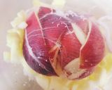電子レンジで簡単♪ピンク色のりんごの甘煮作り方1写真