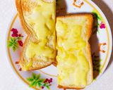 メイプルシロップとピザチーズのトースト作り方6写真