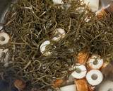 ちくわと桜エビと切り昆布の梅煮作り方4写真