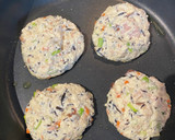 もっちもち☆ひじきと野菜の豆腐お焼き☆作り方3写真