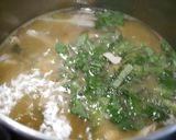 免疫力アップ！舞茸とクレソンのお味噌汁作り方3写真