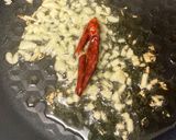 水煮で簡単！大豆としめじのペペロンチーノ作り方2写真