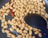 水煮で簡単！大豆としめじのペペロンチーノ作り方3写真