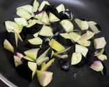 簡単♫鶏と茄子のトマト煮込み パスタ添え作り方7写真