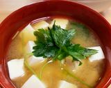 味噌汁 豆腐と三つ葉作り方6写真