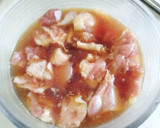 麺つゆで手抜き！我が家の親子丼作り方1写真