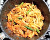 ハッシュドポークで焼きうどん作り方5写真