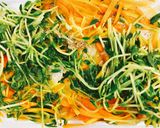 簡単!豆苗と人参のサラダ☆あと一品に☆作り方2写真