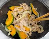 かぼちゃと豚こま肉の洋風炒め作り方7写真