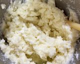 クリームチーズ入り芋もち♪作り方5写真