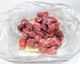 塩麹で柔らか☆牛角切り肉のトマト煮作り方2写真
