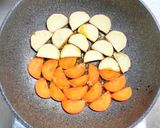 鶏もも肉と薩摩芋で中華風の炒め煮作り方4写真
