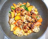 鶏もも肉と薩摩芋で中華風の炒め煮作り方8写真