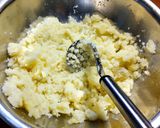 超簡単ポテトサラダ　長葱のオイル漬け使用作り方3写真