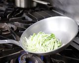 水菜とツナのペペロンチーノスパゲッティー作り方6写真