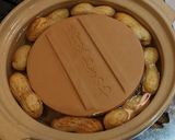 ミニ土鍋で　茹で落花生作り方1写真