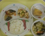 めばえ保育園　ゴーヤチャンプルー作り方6写真
