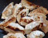 豚の挽き肉で餃子作り方6写真