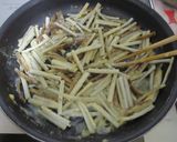 ご飯のお供♬ごぼうと胡桃の西京味噌炒め！作り方3写真