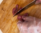 牛肉と玉ねぎとピーマンのオイスター炒め作り方1写真