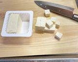 舞茸(きのこ)と豆腐のお味噌汁作り方1写真