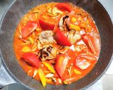 鶏もも肉と大きなナメコのトマト煮作り方5写真