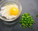 簡単！かきたま味噌汁　しらす黒豆作り方1写真