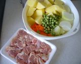 鶏肉とじゃがいものミルクスープ♫作り方1写真