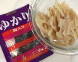 簡単一品！れんこんのゆかり和え作り方3写真