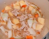 豚キムチのようなキムチ入り肉じゃが♪作り方3写真