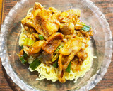 鶏皮と白菜と長ネギのカレー味噌炒め作り方4写真