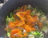 生秋鮭とカボチャのミルクパスタ作り方1写真