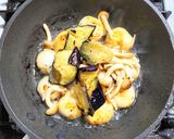 豚こま肉と冷凍のナスと里芋の生姜みそ焼き作り方4写真