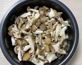 味付けはだし塩だけ！キノコの炊き込みご飯作り方3写真